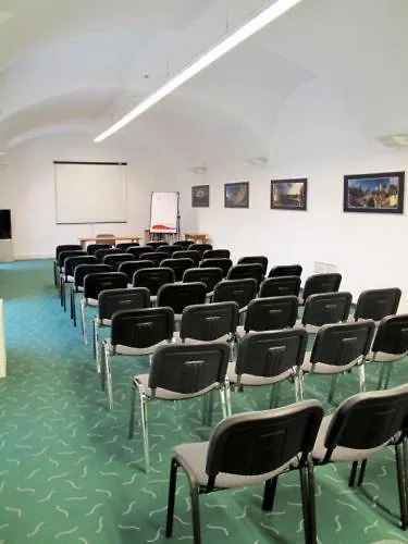 **** Hotel Domina Inn Fiesta - Budapest Hungría